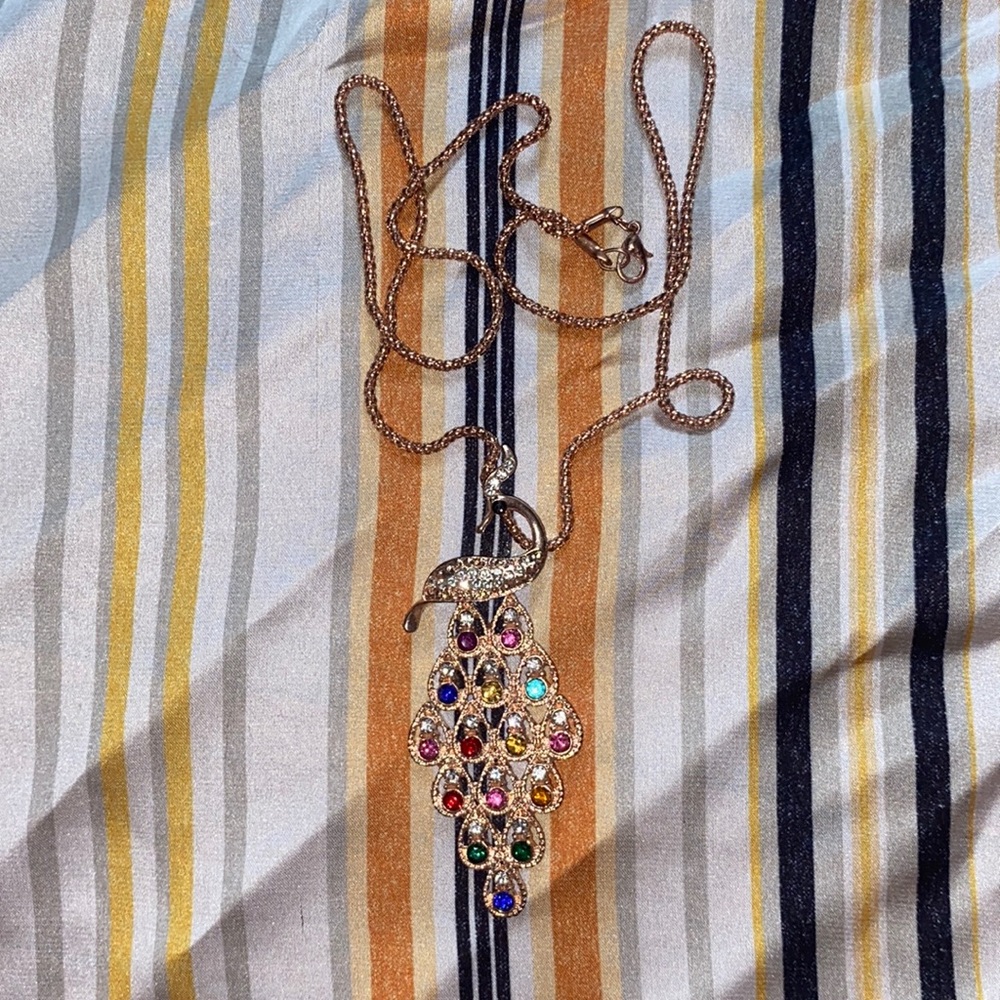 Peacock multicolored necklace